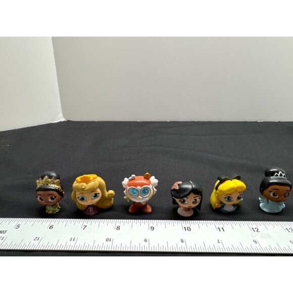 Disney Doorables Princess & Friends Mini Figurines Set Of 6 Just Play